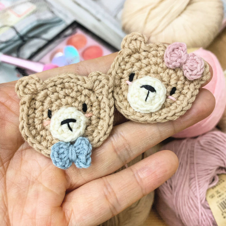 Crochet bear brooch