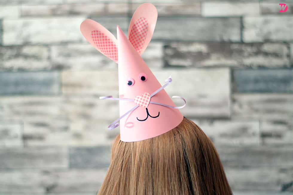 Super cute bunny party hat DIY Easter bunny party hat celebration