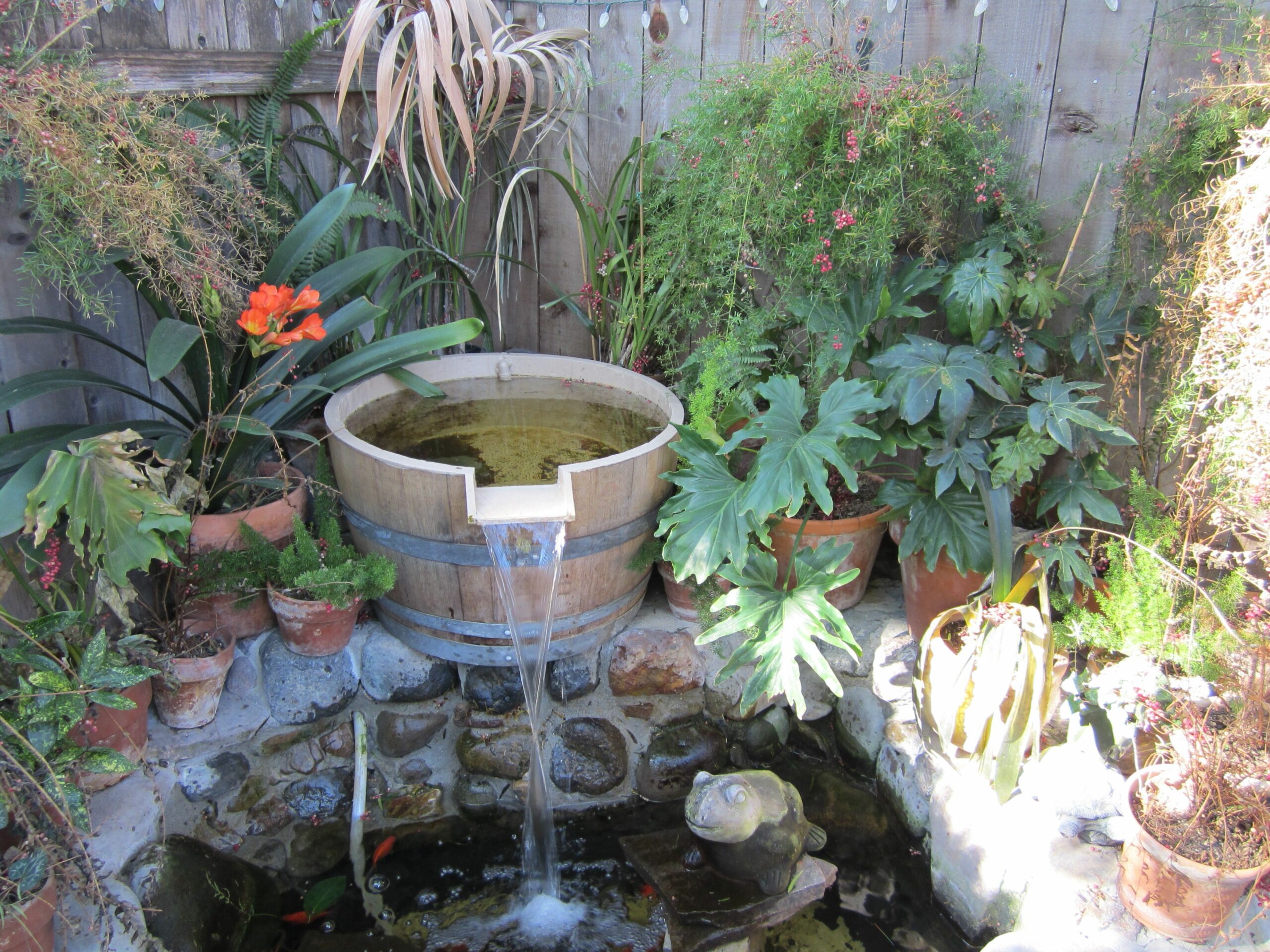 How Do I Make A Homemade Water Fountain 