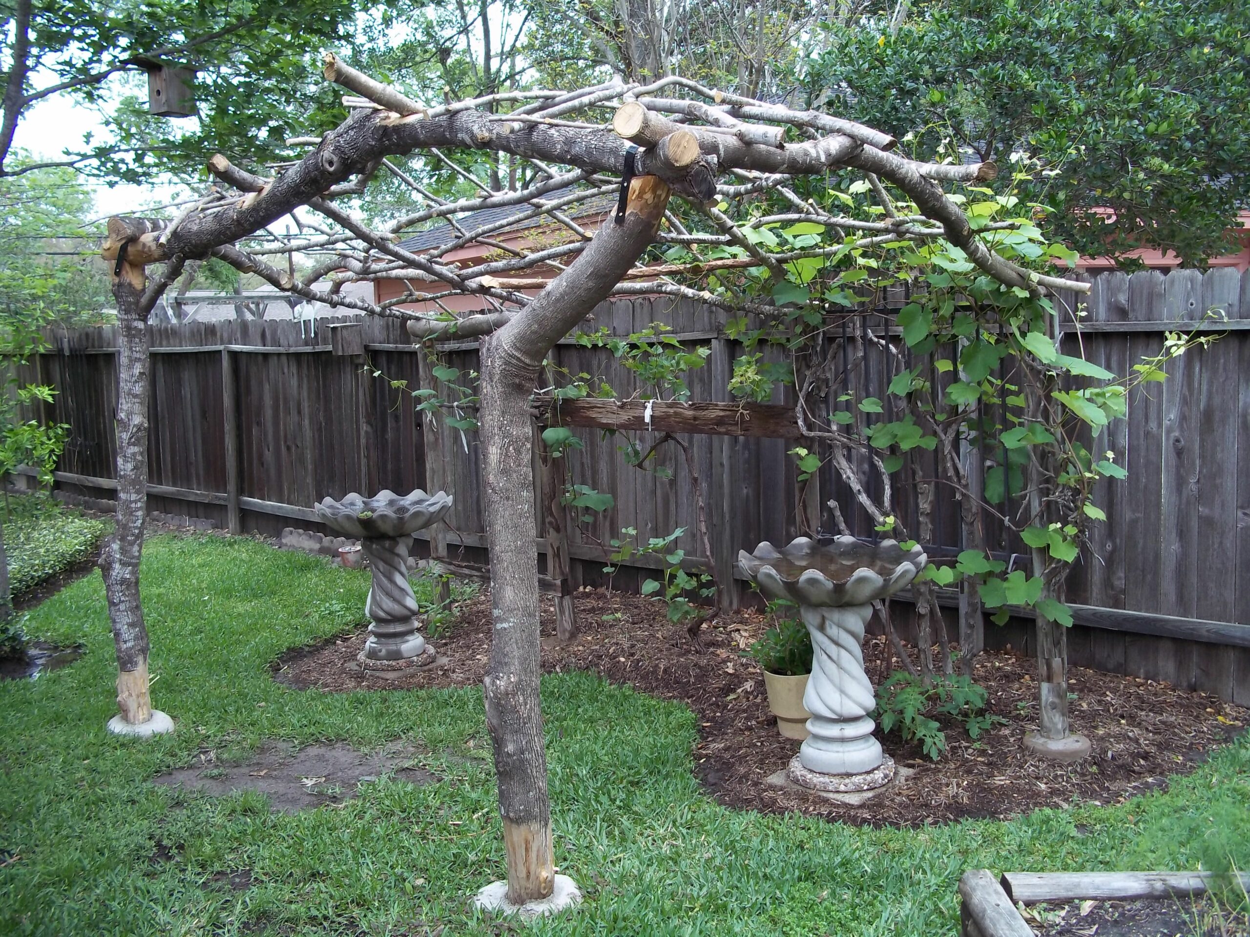 how-do-you-make-arched-arbor