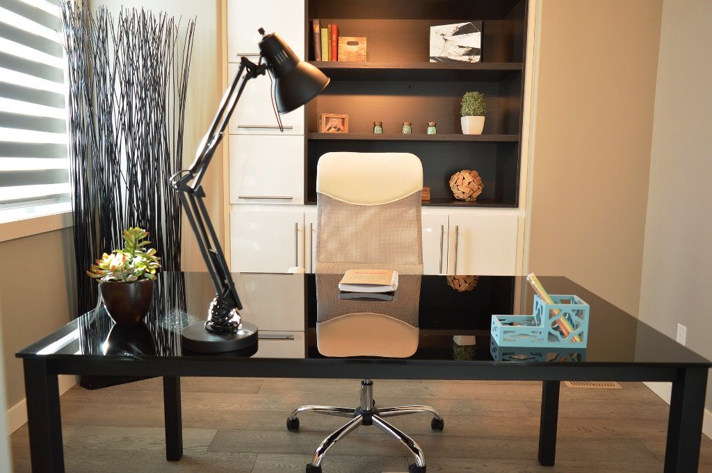 Seven simple ways to make your home office full of energy