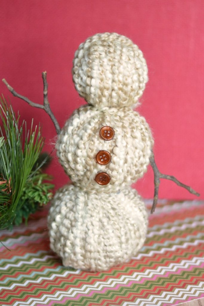 12 adorable DIY snowmen you can make with your kids!