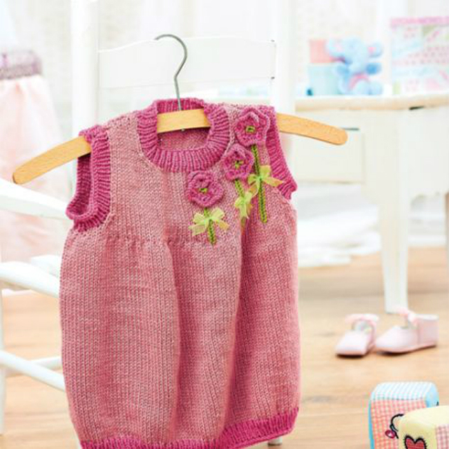 knitted apron