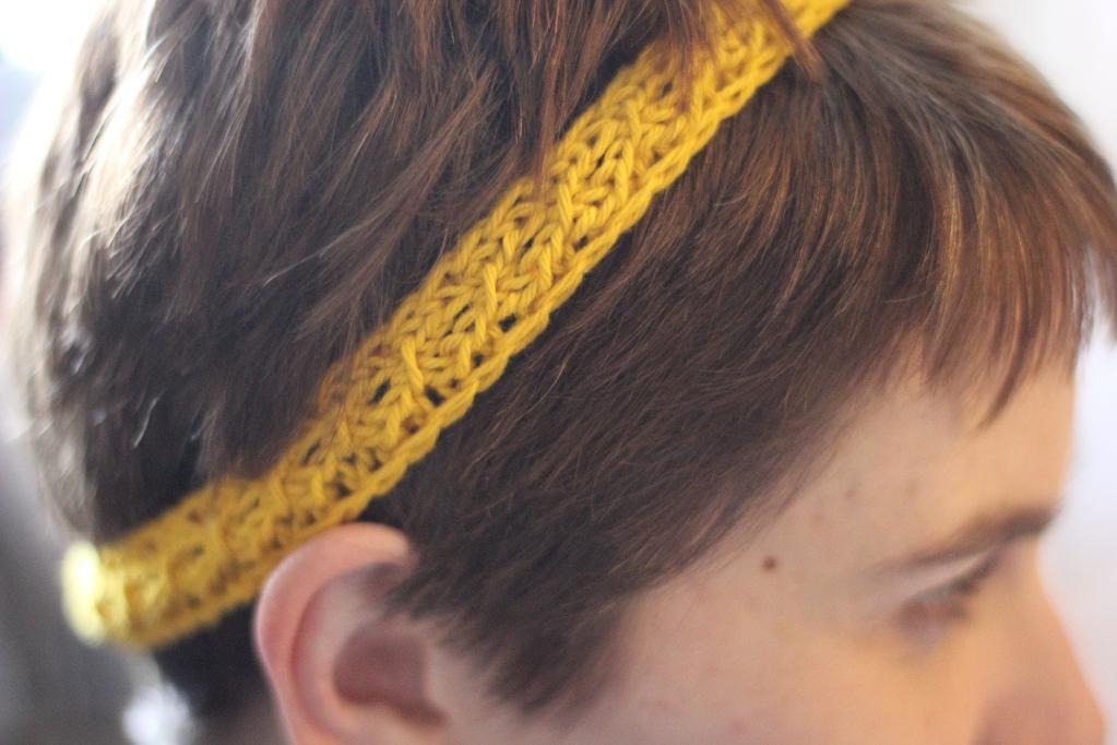 simple fringe headband
