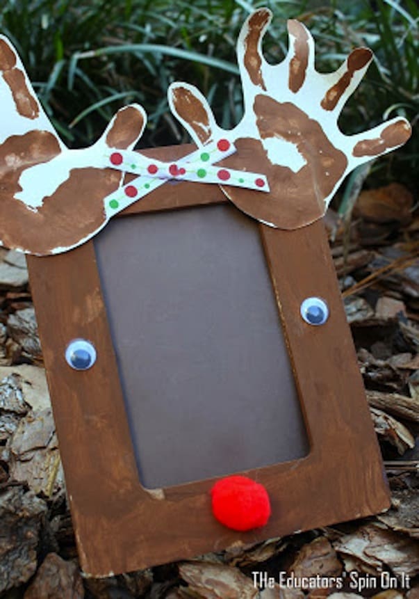 Handprint Reindeer Stand