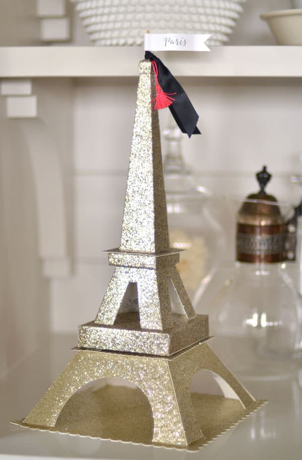 DIY Sparkling Eiffel Tower