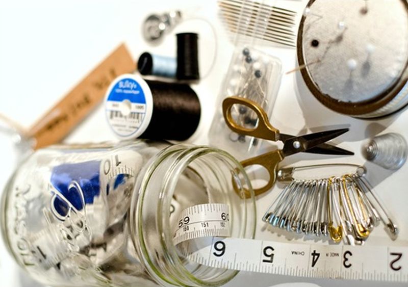 Mason Jar Sewing Kit - Contents