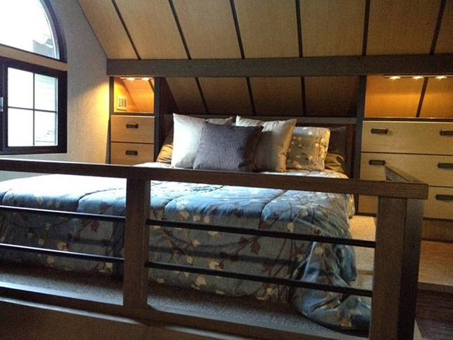 Tiny House - Loft Bed