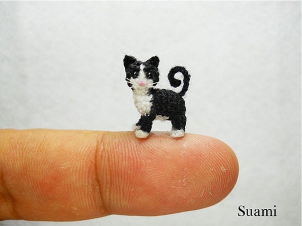Crochet Delicate Miniature Animals from Japanese Artist 05