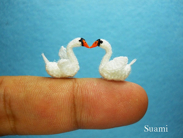 Crochet Delicate Miniature Animals from Japanese Artist 16