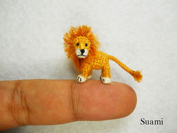 Crochet Delicate Miniature Animals from Japanese Artist 04