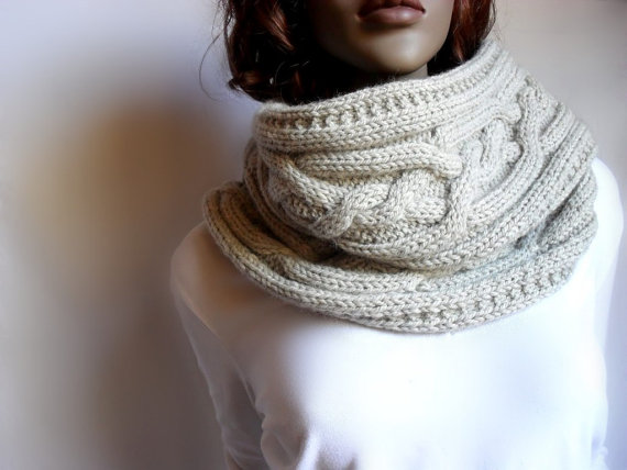 women's knitted hood