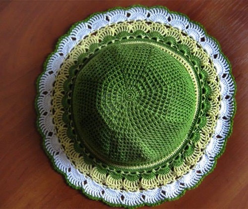 Crochet Girls Dress and Hat Set 7