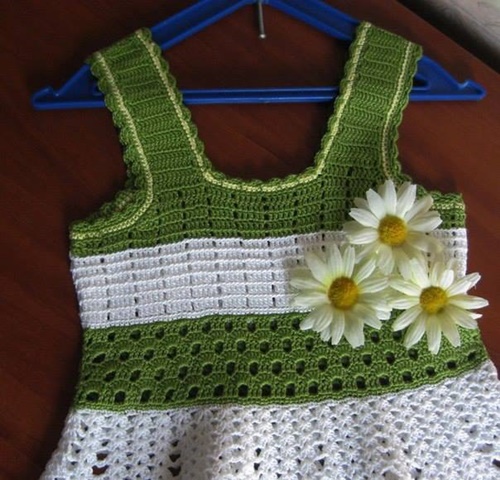 Crochet Girls Dress and Hat Set 10