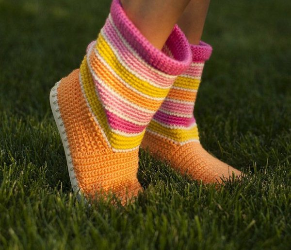 Crochet Boot Slippers 2