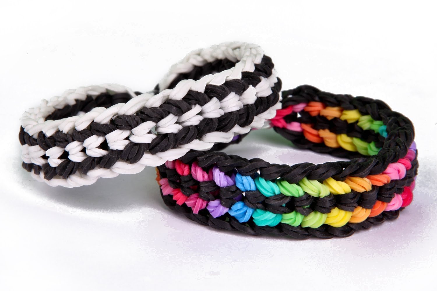 Beautiful Tire Track Rainbow Loom Bracelet