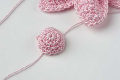 Crochet cute little flowers 9