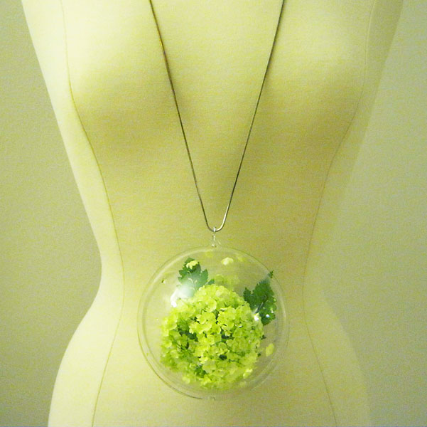Flower Bubble Necklace DIY Floral Jewelry, Perfect for Spring