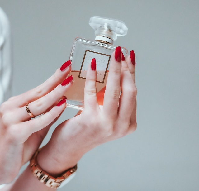10 Timeless Nail Colors That Complement Everything