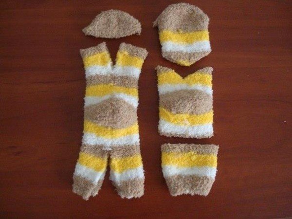 DIY Sock Kitten Tutorial - Free Patterns and Videos