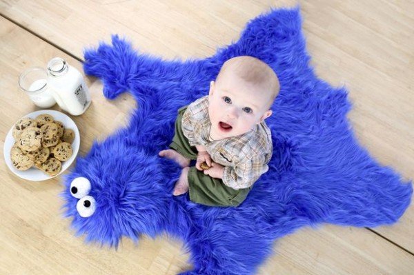 DIY Cookie Monster Blanket Tutorial